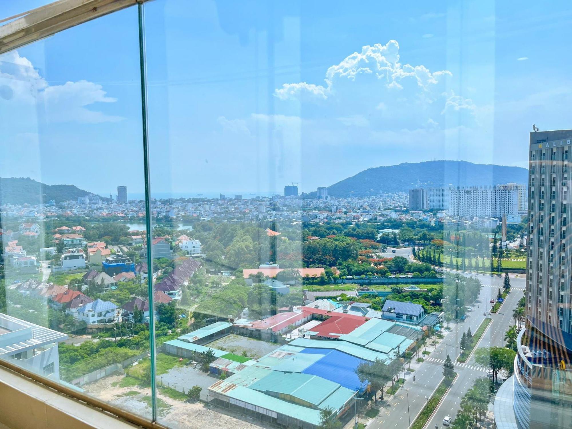 Mermaid Seaview Vung Tau - Khang Apartment 1 Exterior photo